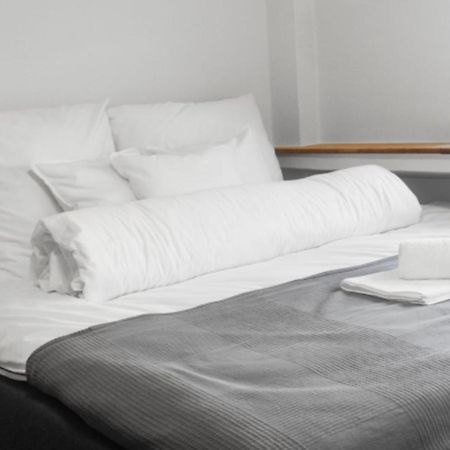 Relax Oasis With 65 Smarttv, Kitchen And Balcony Apartment Duisburg Luaran gambar
