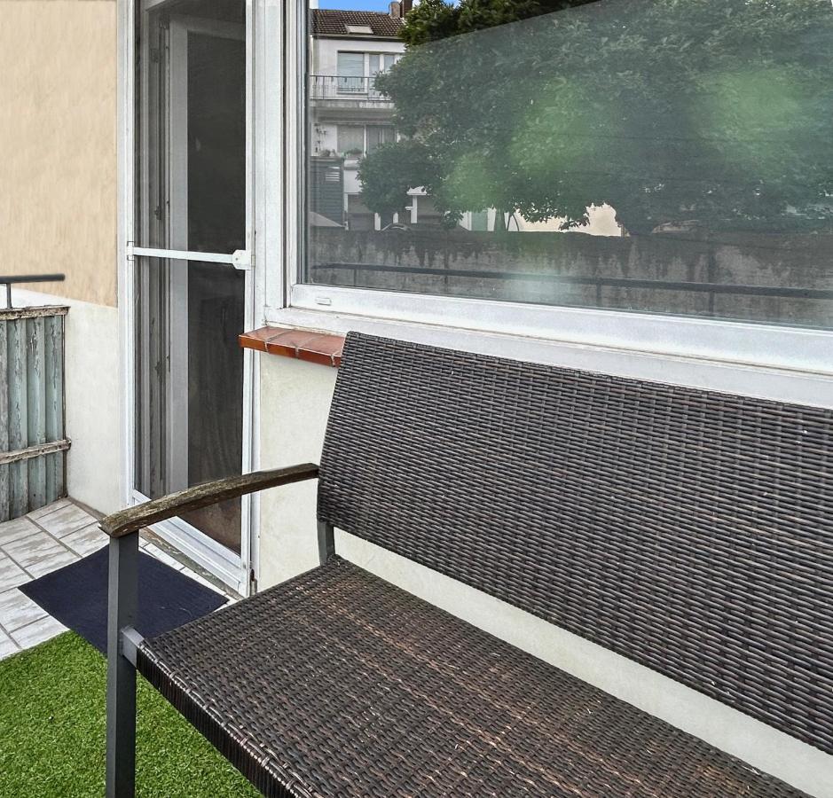 Relax Oasis With 65 Smarttv, Kitchen And Balcony Apartment Duisburg Luaran gambar